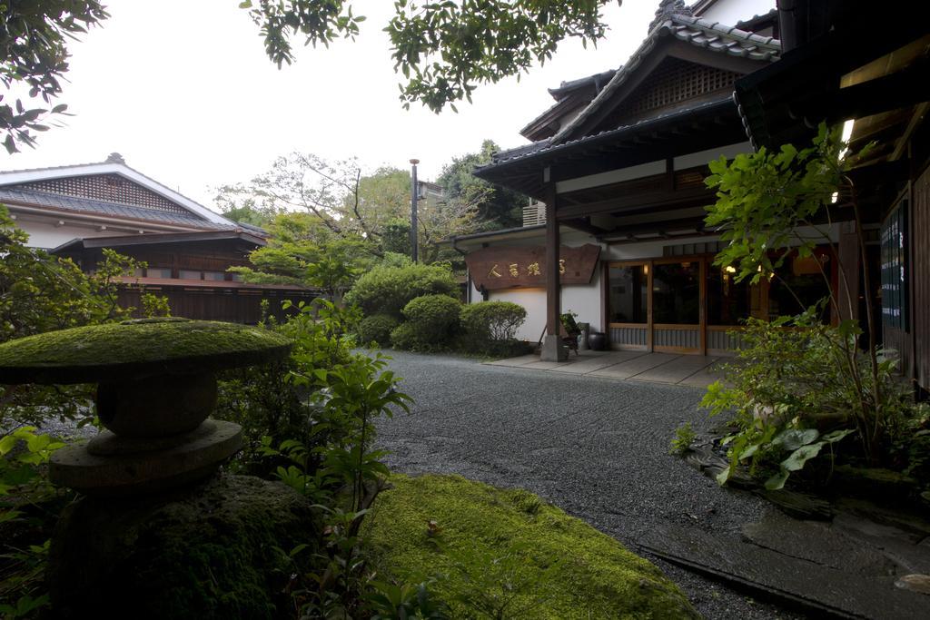 Hitoyoshi Ryokan Buitenkant foto