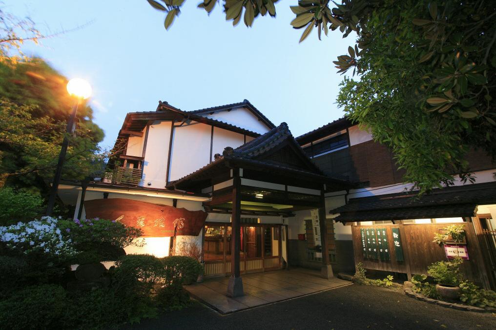 Hitoyoshi Ryokan Buitenkant foto