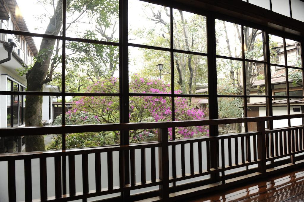 Hitoyoshi Ryokan Buitenkant foto