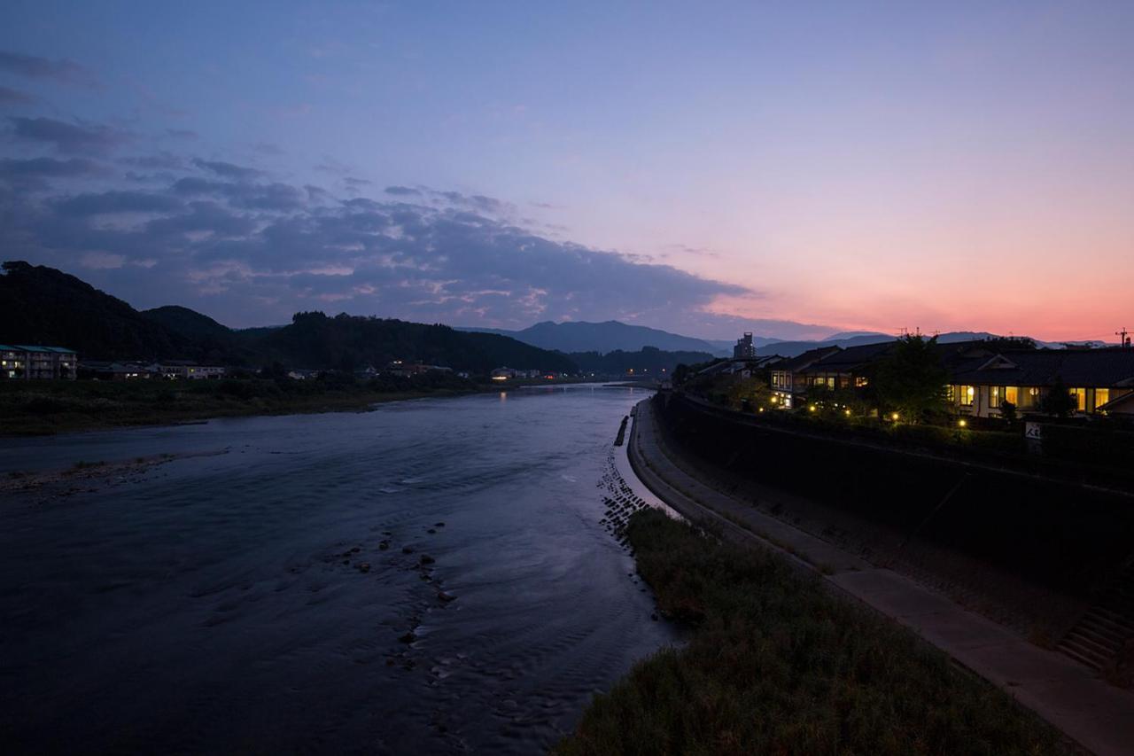 Hitoyoshi Ryokan Buitenkant foto