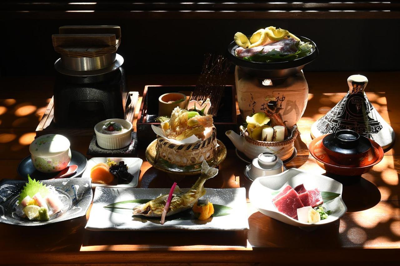 Hitoyoshi Ryokan Buitenkant foto
